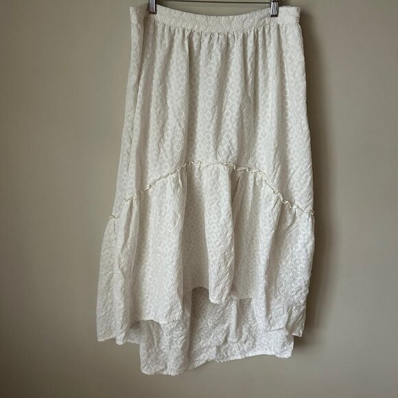Shyanne Women’s White Eyelet Hi-Low Midi Skirt Off White Cream Size Large - Picture 2 of 7